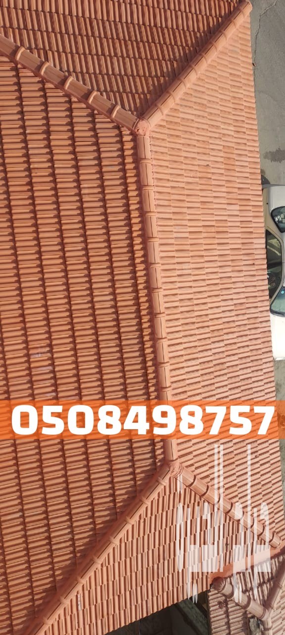 فني تركيب قرميد في الأحساء والهفوف