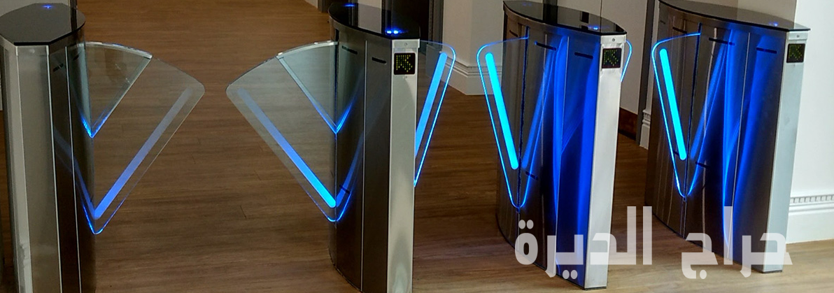 بوابات دخول وخروج الأفراد