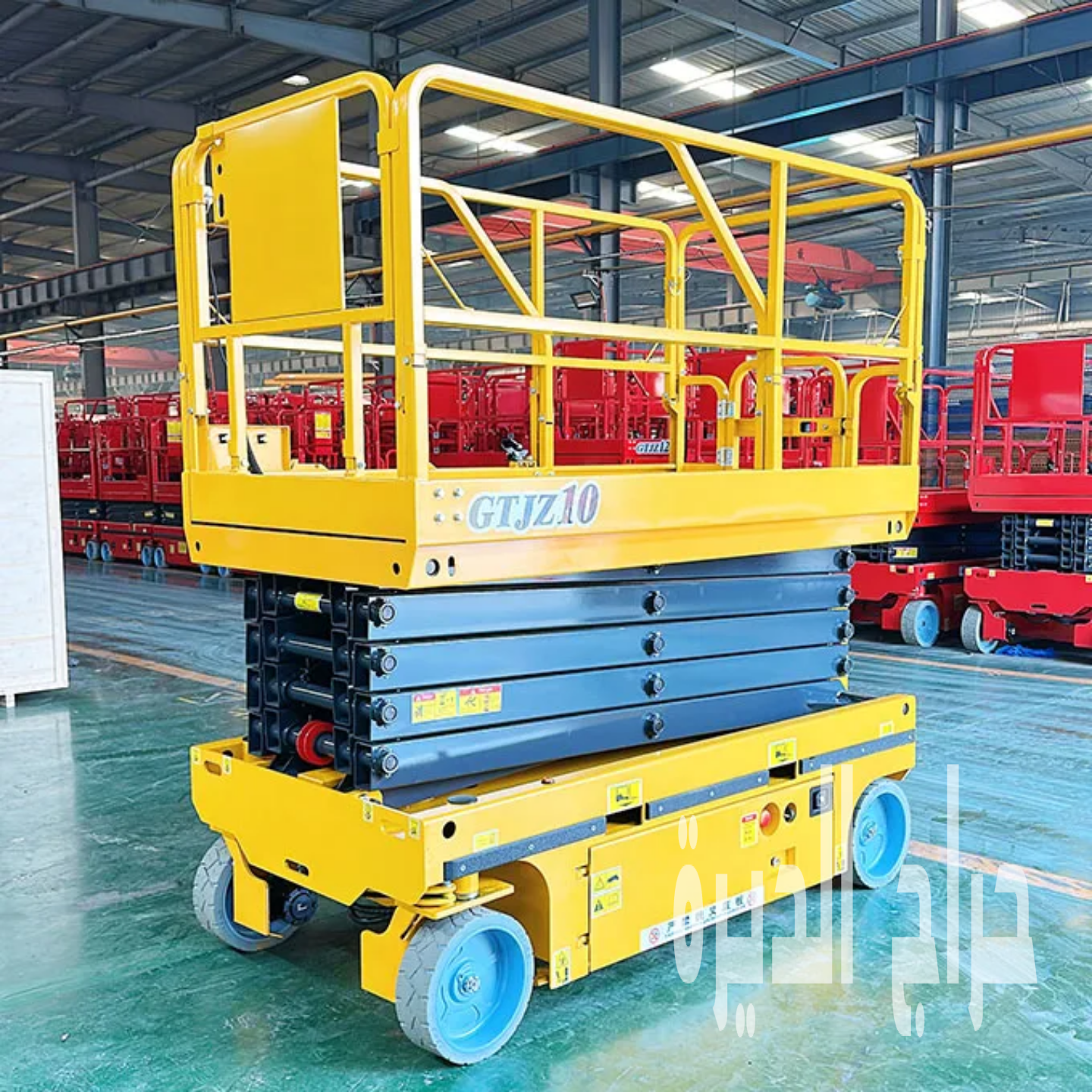 تأجير رافعة مقصية/ سقالات كهربائية بالدمام جد