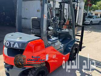 فوركلفت للأيجار في الرياض $$ اقل الاسعار